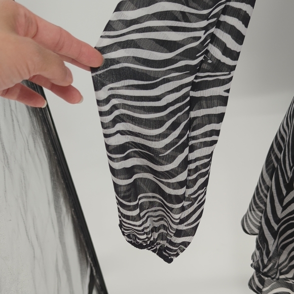 30067 NEW Bbar III Zebra Chiffon Dress Black White size Medium animal retro - Picture 4 of 9
